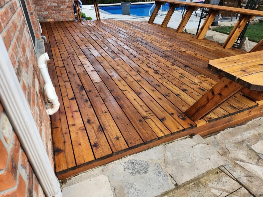 Deck Sealing - professional deck service in Ontario