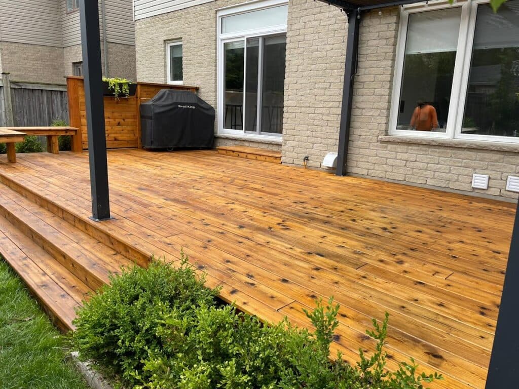 Deck Staining - professional deck service in Ontario